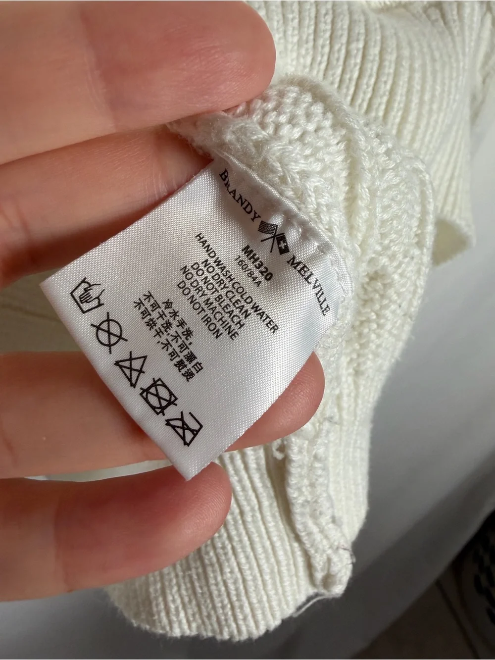 Brandy Melville soft cable